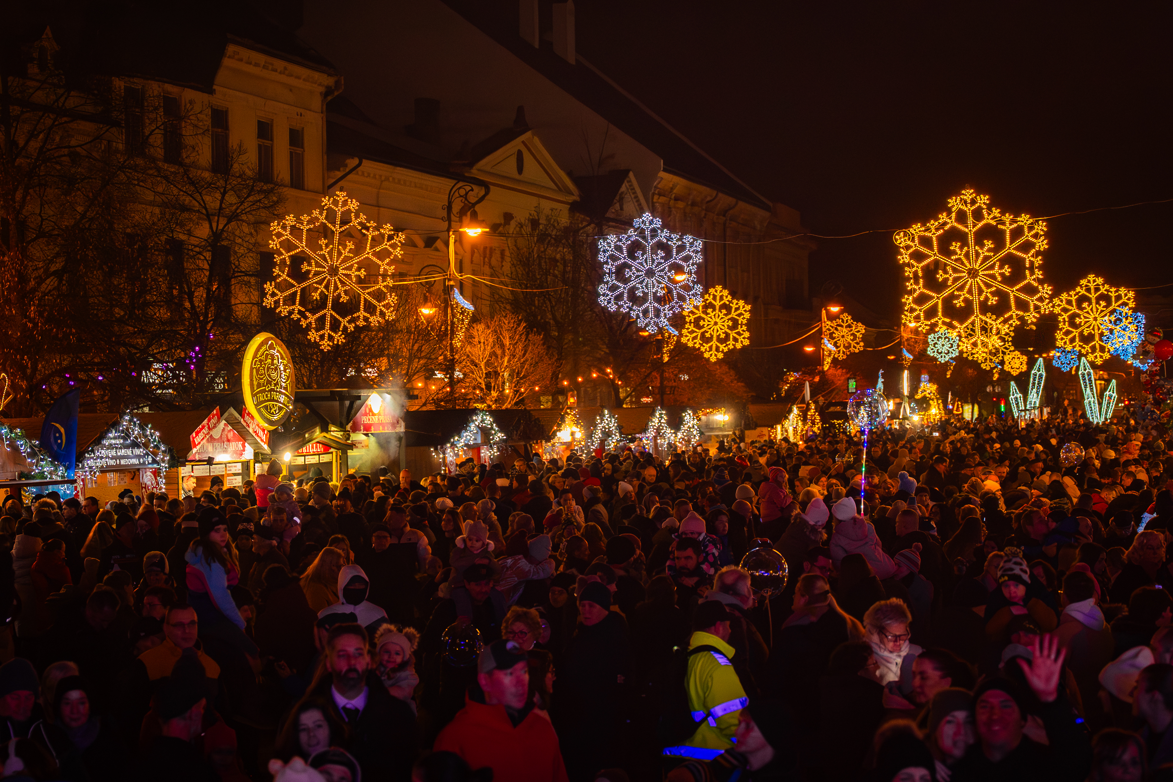 Slavnostne otvorenie Kosickych rozpravkovych Vianoc 2025 a primatorsky punc-61